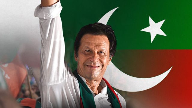 Under Khan's leadership, what does the future of Pakistan