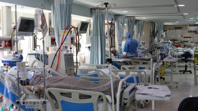 Doctors and nurses in Iran laid off amid coronavirus pandemic