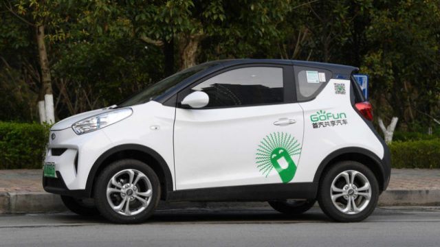 100,000 new electric cars to be launched in Paki
