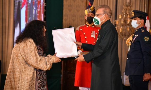 President confers top civil, military awards for excellence on Pakistan Day