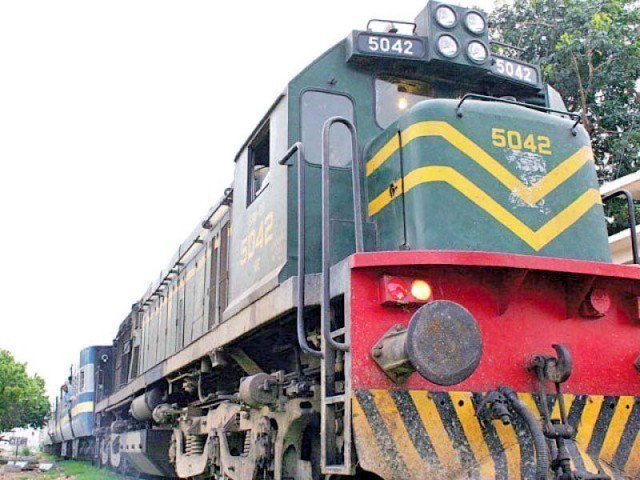 Turkish-companies-keen-to-invest-in-Pakistan-Railways
