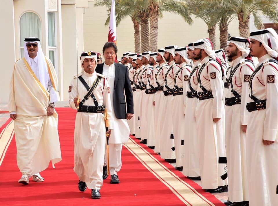 rime Minister Imran Khan was given guard of honour at Diwan-e-Amiri in Doha,Qatar