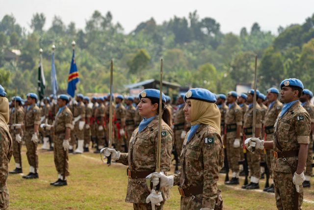 The first-ever female Pakistani UN peacekeeping team receives UN medal