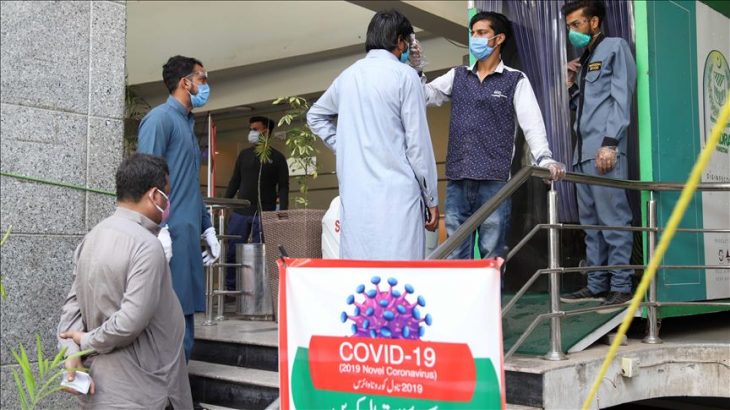 Pakistan Lifting virus lockdown may lead to herd immunity