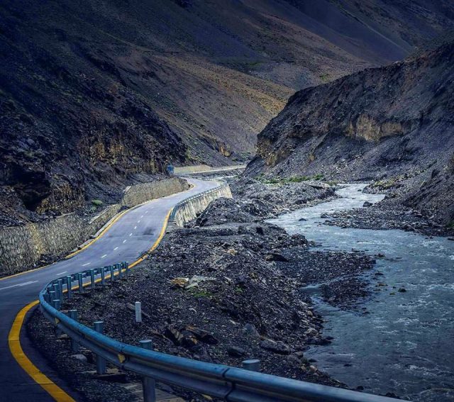 Karakoram-Highway-1