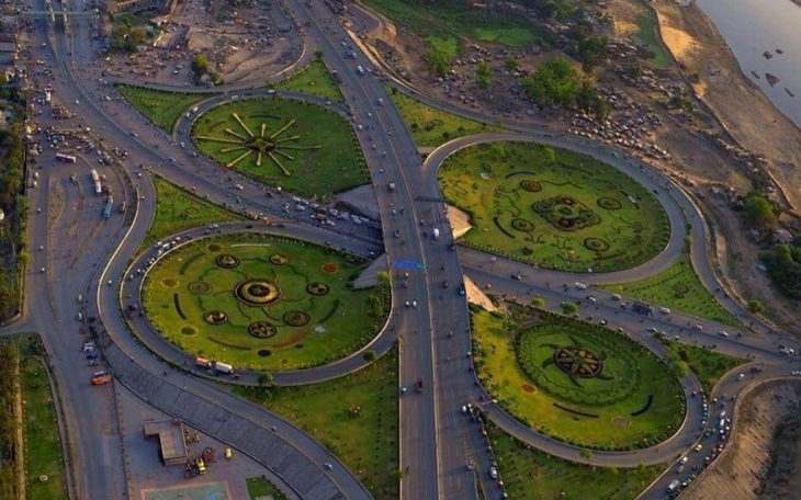 17 Lahore beats London and New York in Traffic Safety
