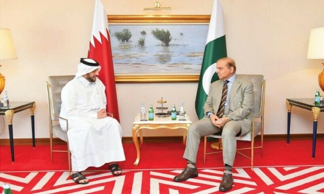 Qatars-Emir-Sheikh-Tamim-bin-Hamed-al-Thani-meets-with-Pakistans-Prime-Minister-Shehbaz-Sharif-in-Doha